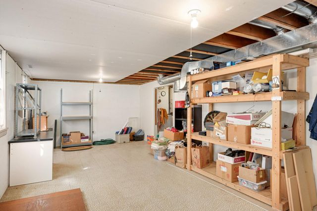 576 Lexington Parkway S, Saint Paul, MN 55116