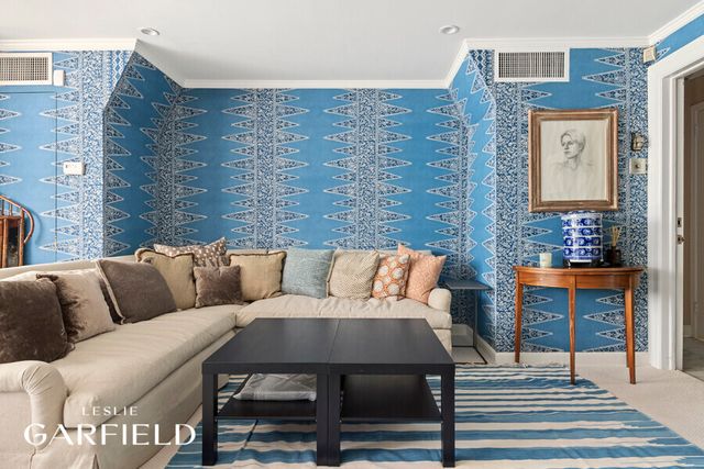 159 E 71ST Street, New York City, NY 10021