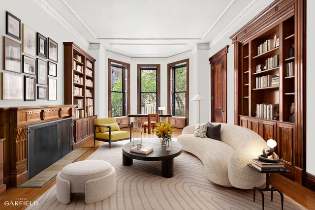 159 E 71ST Street, New York City, NY 10021