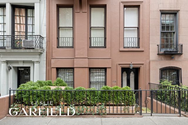 159 E 71ST Street, New York City, NY 10021