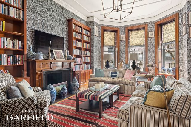 159 E 71ST Street, New York City, NY 10021