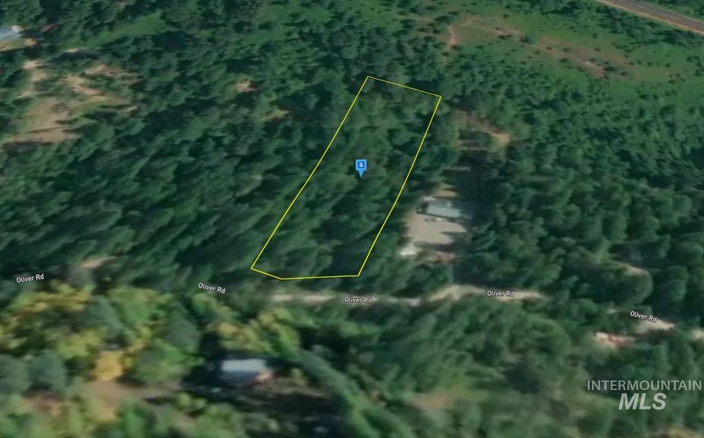 107 Scott Ln, Sandpoint, ID 83864 photo 2