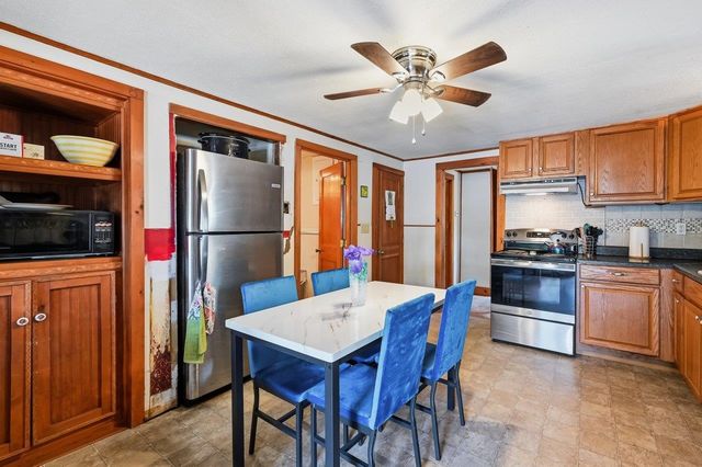 25 Eastman Avenue, Bedford, NH 03110