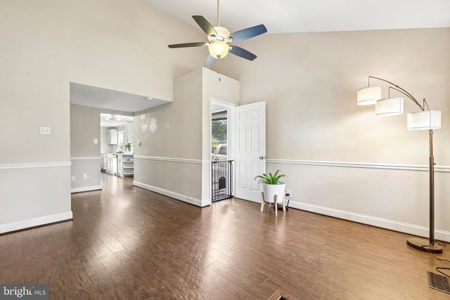 335 BEACH AVE, Pasadena, MD 21122