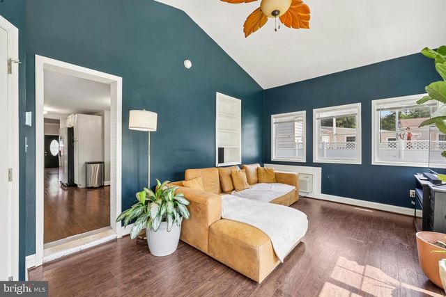335 BEACH AVE, Pasadena, MD 21122