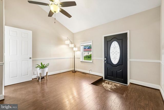 335 BEACH AVE, Pasadena, MD 21122