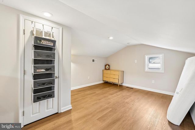 335 BEACH AVE, Pasadena, MD 21122