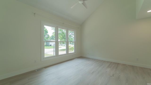 50632 K Jay Lane, South Bend, IN 46628