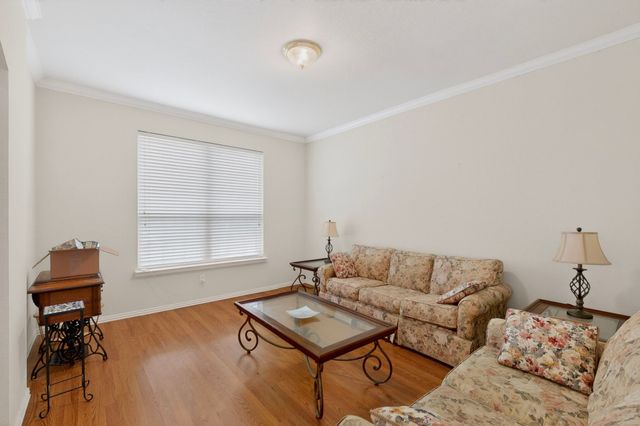1225 Donegal Lane, Garland, TX 75044