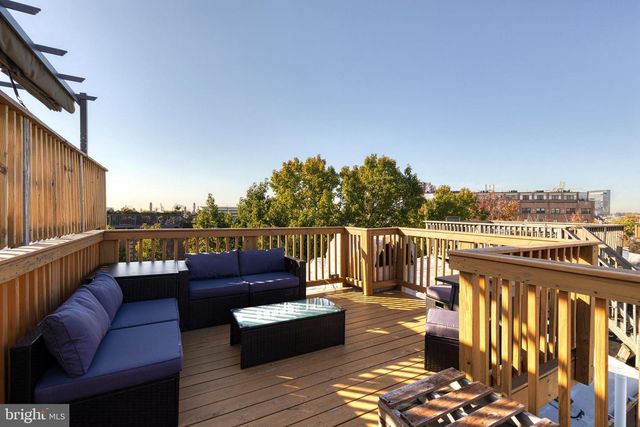 2218 FLEET ST, Baltimore, MD 21231