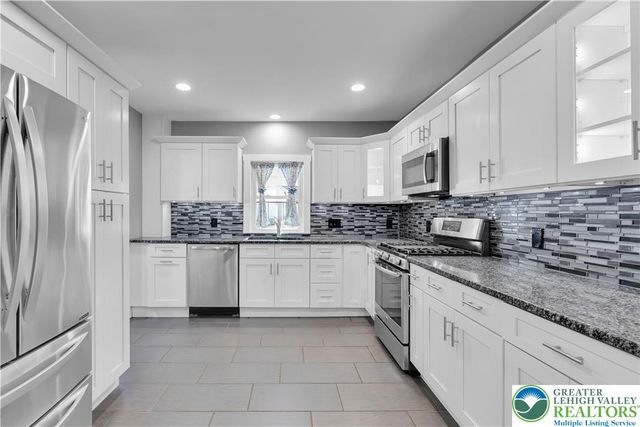 928 Wilkes Barre Street, Easton, PA 18042