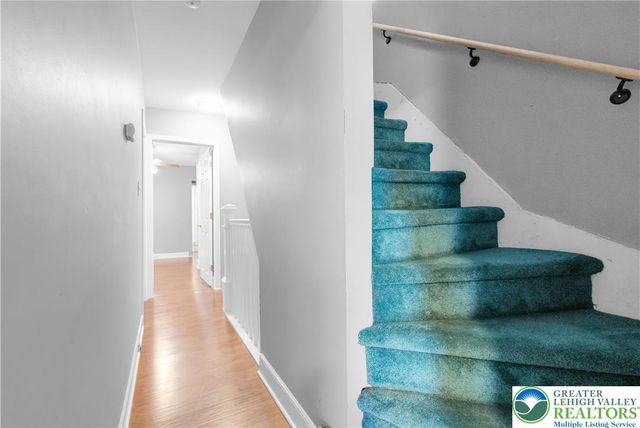 928 Wilkes Barre Street, Easton, PA 18042