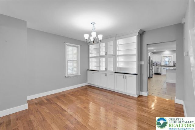 928 Wilkes Barre Street, Easton, PA 18042