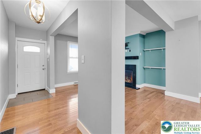 928 Wilkes Barre Street, Easton, PA 18042