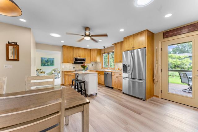 3848 Maryland Avenue N, New Hope, MN 55427