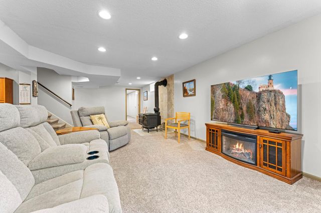 3848 Maryland Avenue N, New Hope, MN 55427