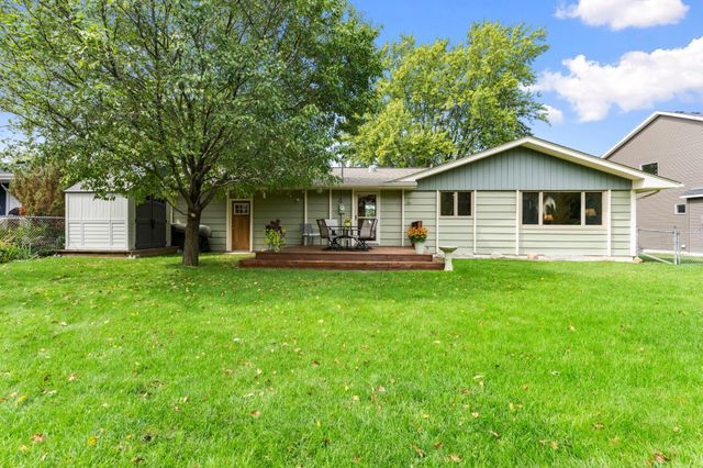 3848 Maryland Avenue N, New Hope, MN 55427