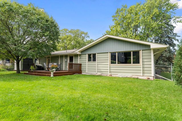 3848 Maryland Avenue N, New Hope, MN 55427
