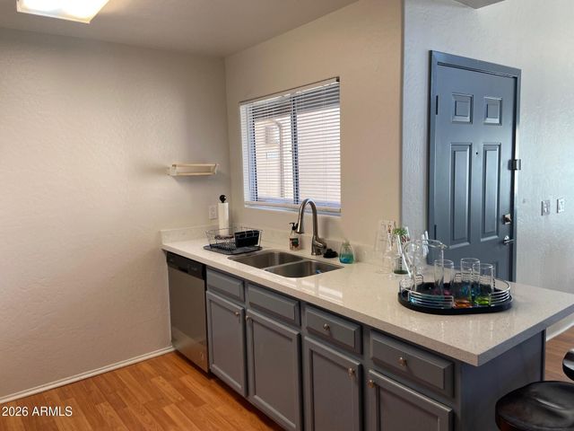 11260 N 92ND Street 2011, Scottsdale, AZ 85260