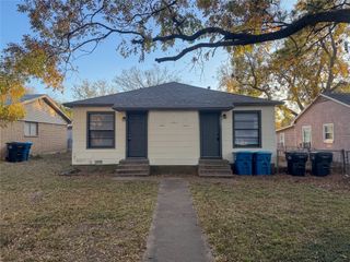 1326 W Shepherd Street 1328, Denison, TX 75020
