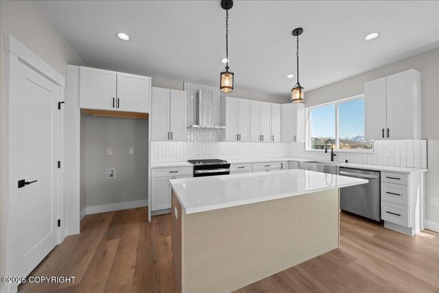 840 N Blue Atlas Circle, Palmer, AK 99645