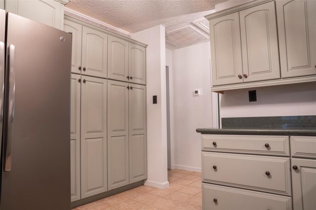 5018 Starboard Lane, Dickinson, TX 77539