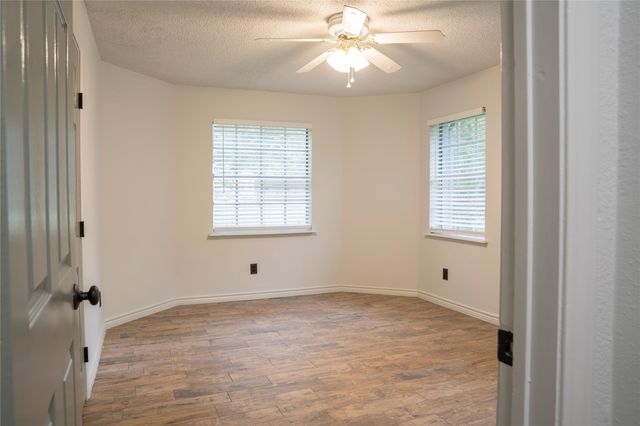 5018 Starboard Lane, Dickinson, TX 77539
