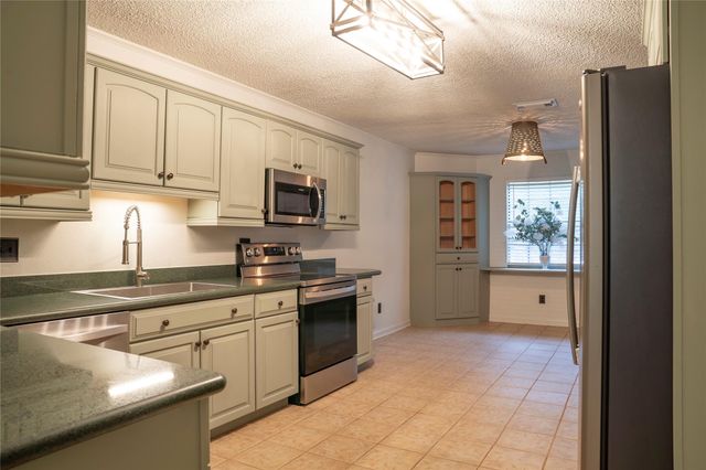 5018 Starboard Lane, Dickinson, TX 77539