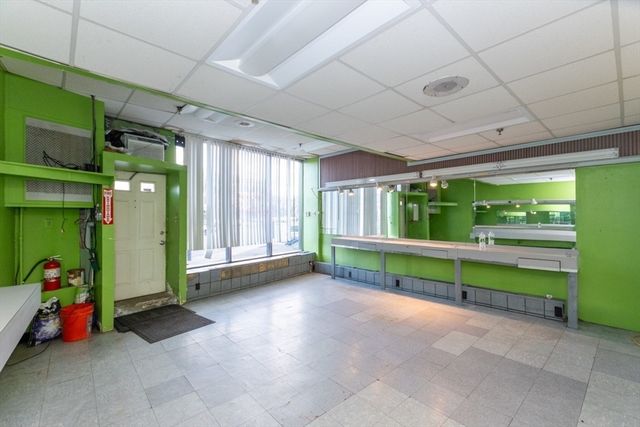 879-881 Blue Hill Ave, Boston, MA 02124