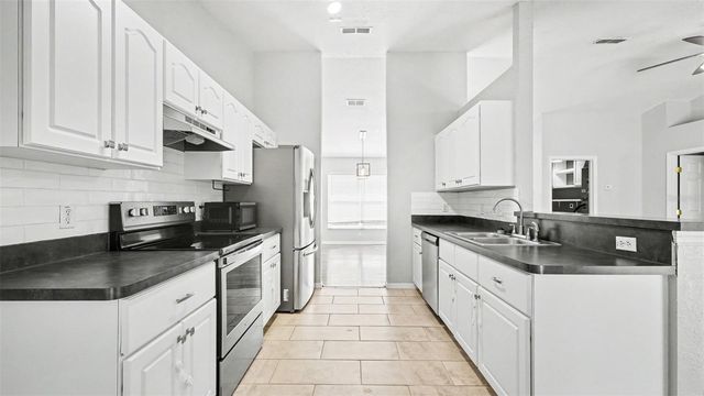 56 HEMLOCK RADIAL, Ocala, FL 34472