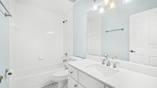 56 HEMLOCK RADIAL, Ocala, FL 34472