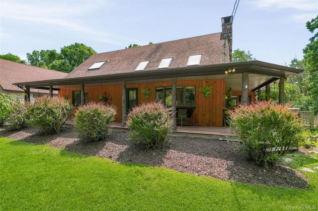 3836 State Route 52, Pine Bush, NY 12566