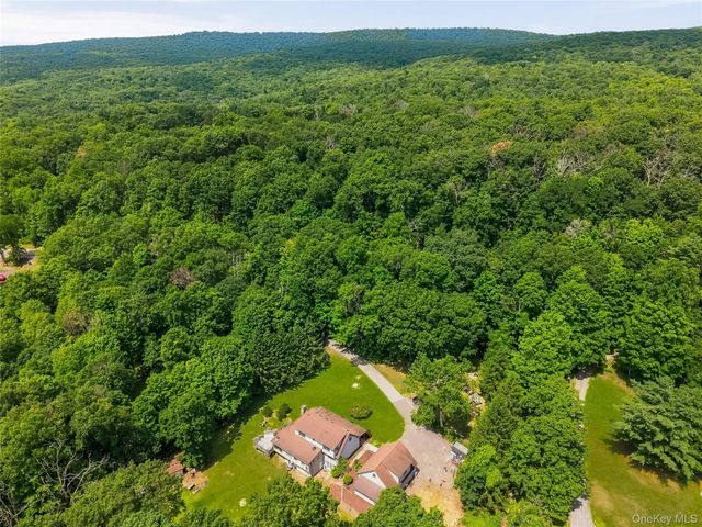 3836 State Route 52, Pine Bush, NY 12566