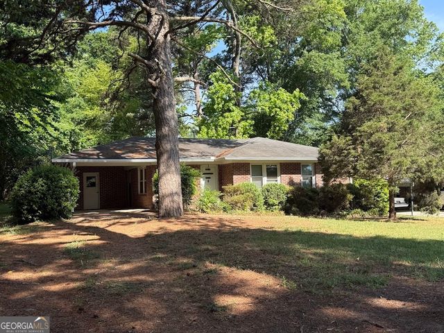 113 Martha Steet, Winder, GA 30680