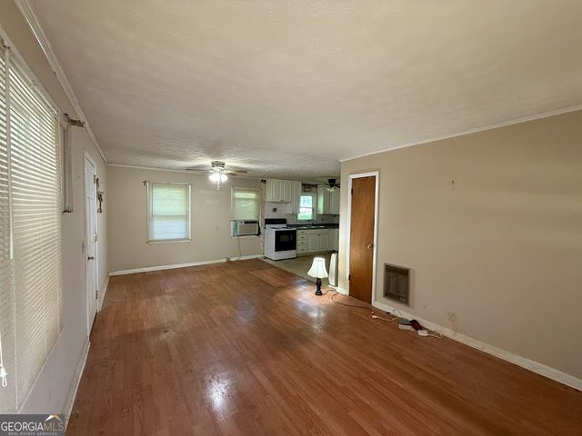 113 Martha Steet, Winder, GA 30680