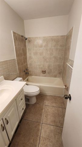 3970 NW 30th Ter 2, Lauderdale Lakes, FL 33309