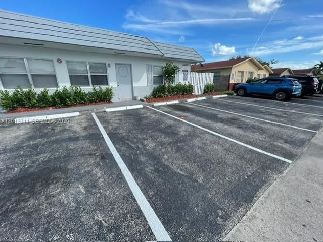 3970 NW 30th Ter 2, Lauderdale Lakes, FL 33309