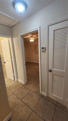 3970 NW 30th Ter 2, Lauderdale Lakes, FL 33309