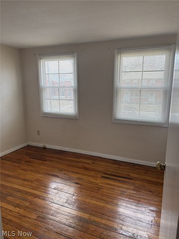 521 Kenwood Drive B-5, Euclid, OH 44123