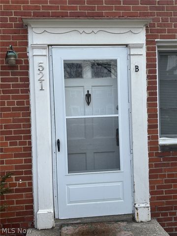 521 Kenwood Drive B-5, Euclid, OH 44123
