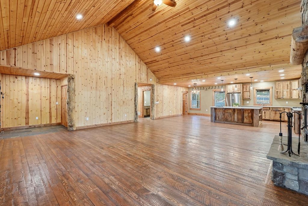 569 Timber Trail, Stevensville, MT 59870 photo 6