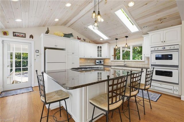 6312 Hickory Hollow Road, Jamestown, NC 27282