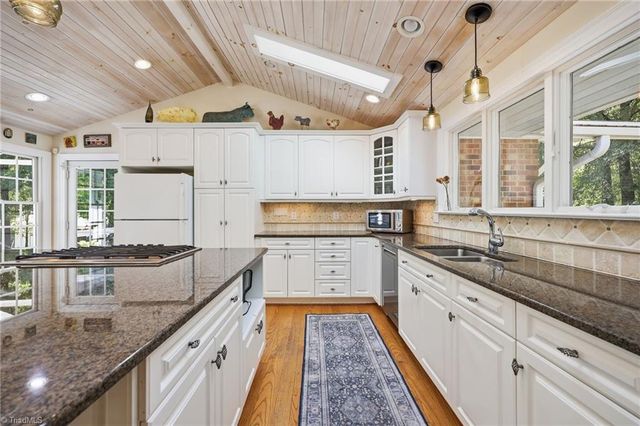 6312 Hickory Hollow Road, Jamestown, NC 27282