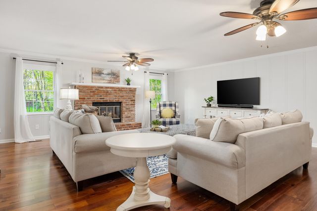 707 Rocky Shadows Drive, Chattanooga, TN 37421