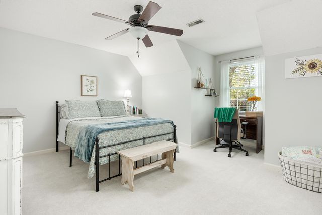 707 Rocky Shadows Drive, Chattanooga, TN 37421