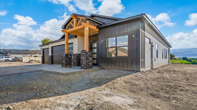 520 Desert Peach Street, Clifton, CO 81520