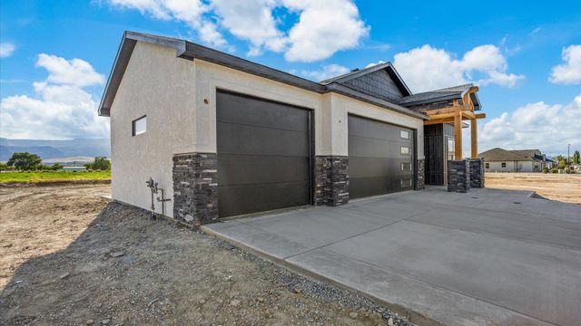 520 Desert Peach Street, Clifton, CO 81520