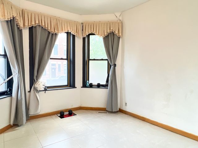 450 W 29th Street, Chicago, IL 60616