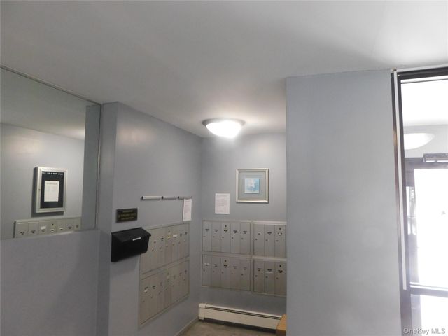 47 Alta Avenue 2F, Yonkers, NY 10705