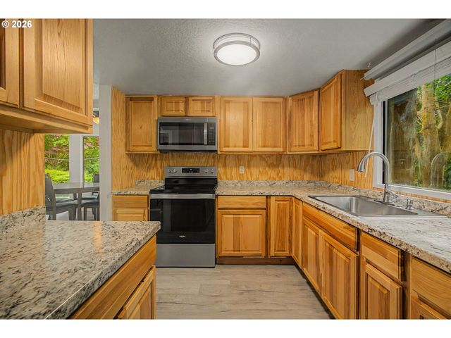 84987 HIGHWAY 101, Seaside, OR 97138